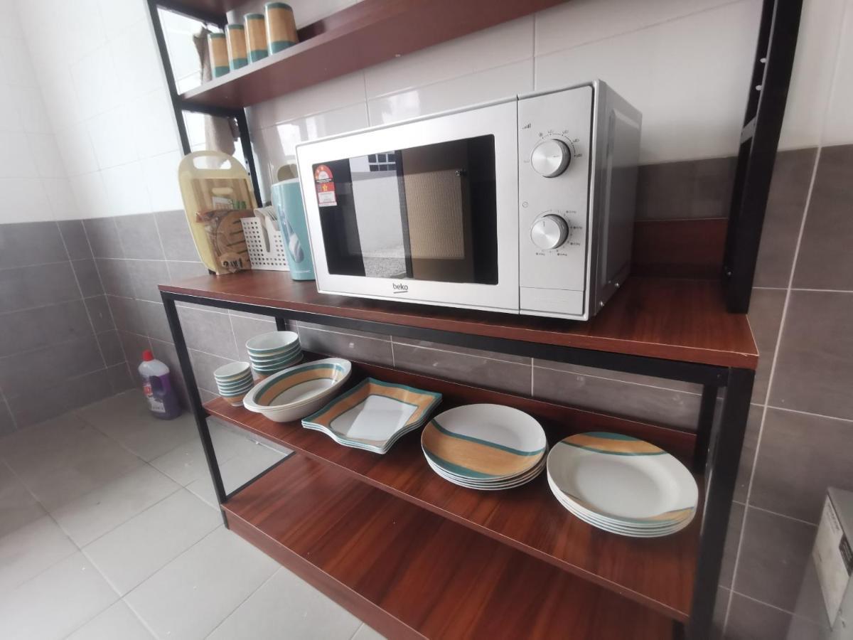 Oyo Homes 90524 D'J Pegaso Serom Homestay Muar Exterior foto